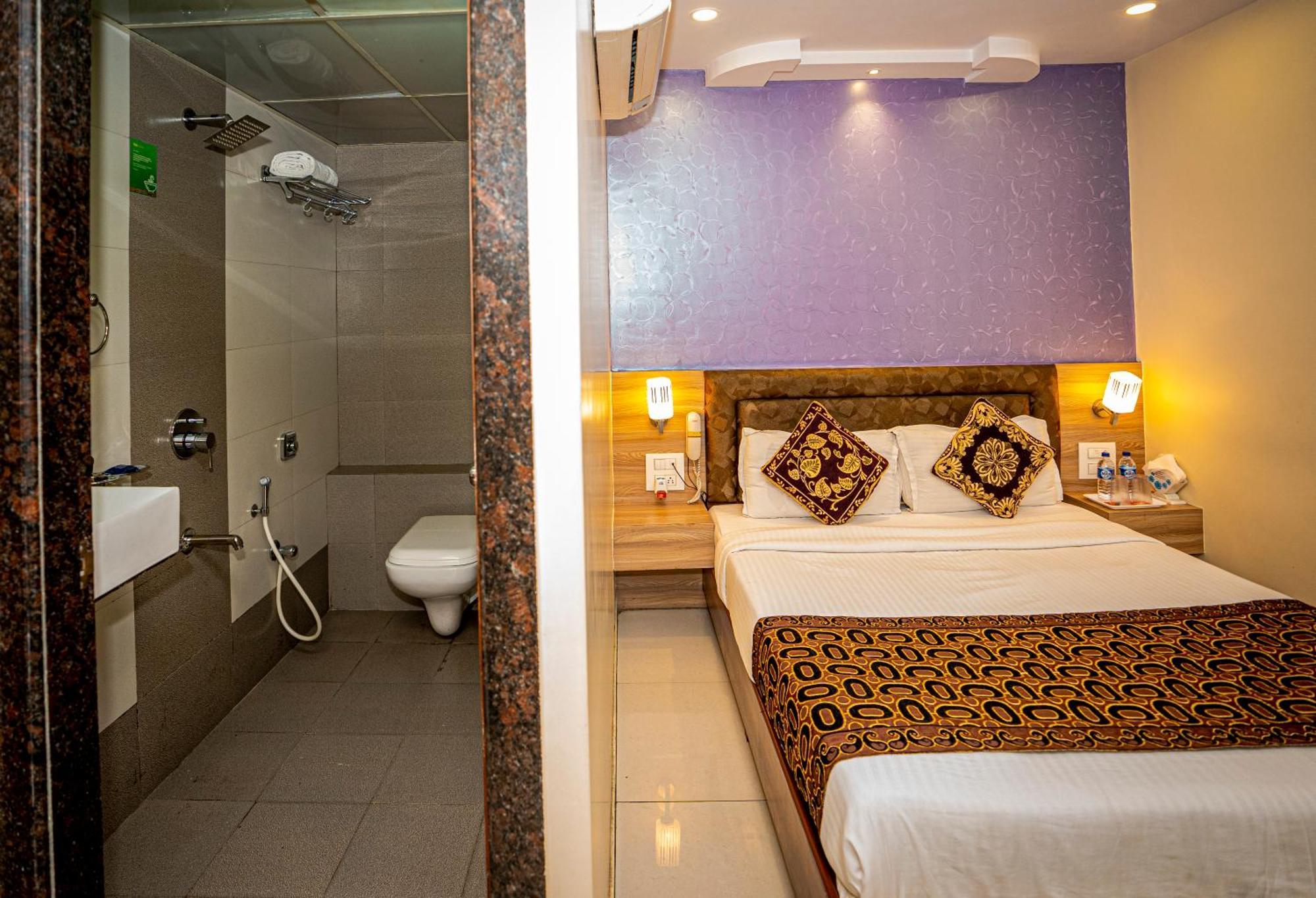 Hotel Hill Park Bombaj Zewnętrze zdjęcie